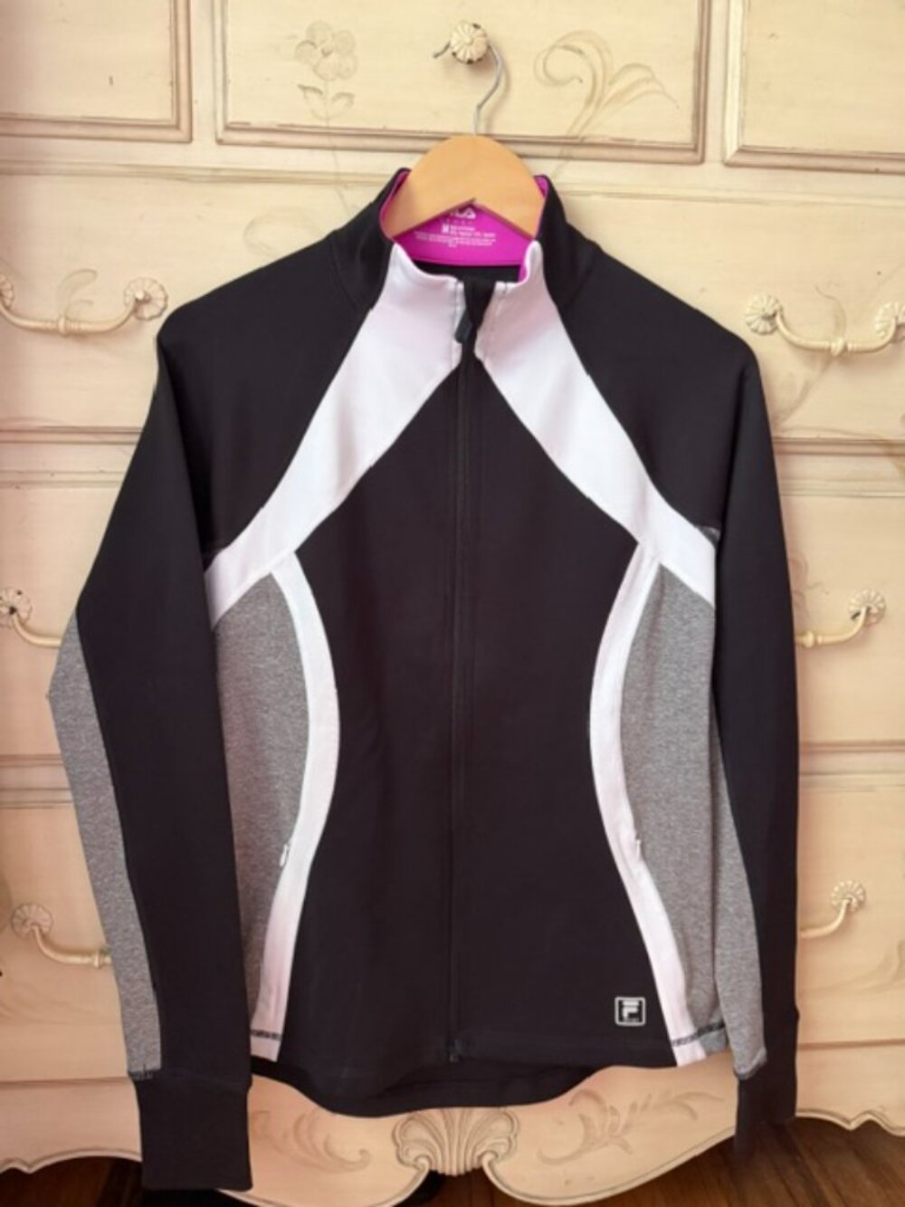Fila Women's Full Zippered Tri-Colored Running Jacket- size medium - Picture 3 of 7